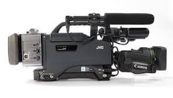 Видеозаснемане с втора раменна камера JVC GY-DV 5101 L16.