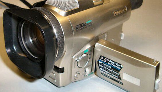 Нова дигитална видеокамера от Panasonic